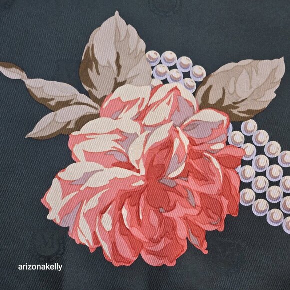 Mikimoto Silk Scarf in Perfect Condition Rare - Picture 6 of 9